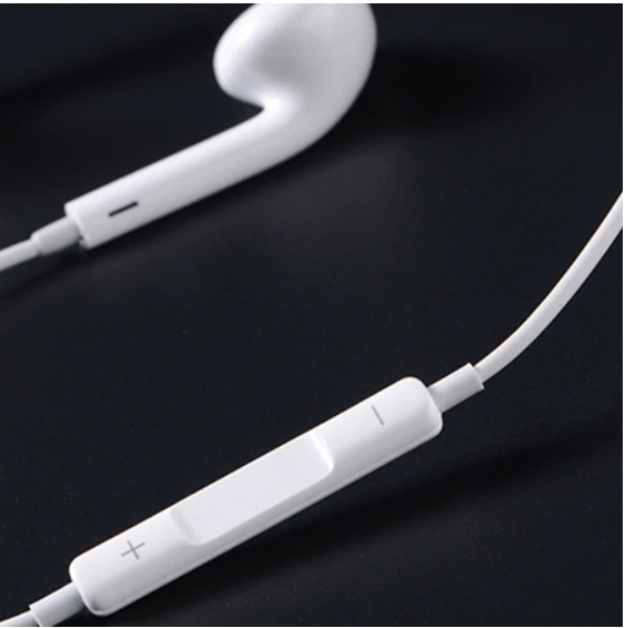 Stereo Sound 3.5mm Jack In-Ear Earphones for iPhone 6S 6 Plus 5S 5 SE Wire Control Earbud with Mic