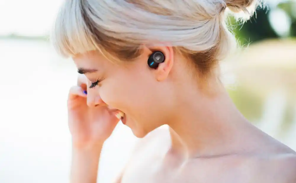 JBL Tune 125 TWS earbuds with 32-hour total battery life
