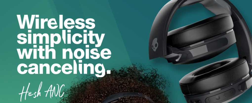 Skullcandy Hesh ANC in use during airplane travel