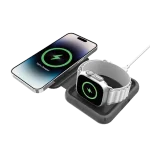 Momax UD30 Q.Mag Go charging iPhone with MagSafe compatibility