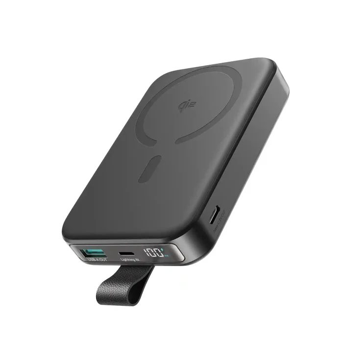 Joyroom JR-PBM11: Durable leather and ABS design for travel and daily use