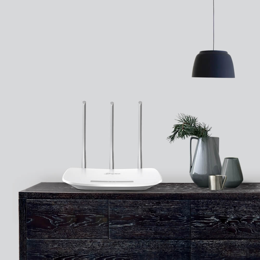 TP-Link TL-WR845N Wireless Router 3 Antenna
