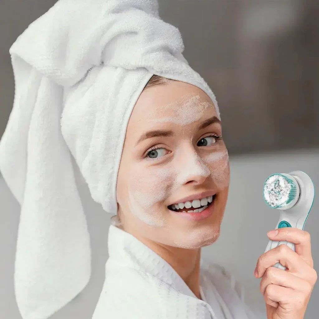 Porodo 4-in-1 Facial Cleansing Brush with rotating brush heads