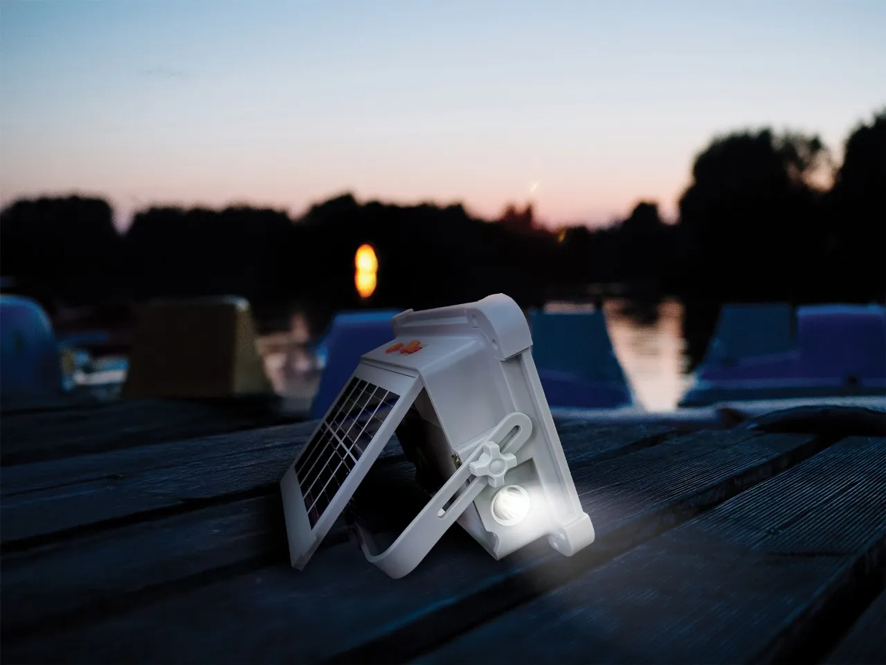 Porodo Lifestyle Sunlite Solar-Powered Rechargeable Outdoor LED Light with side flashlight