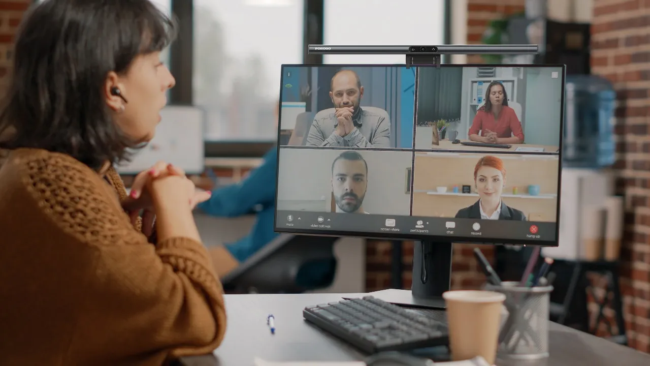 Porodo LumaView Full HD 1080P webcam for video calls