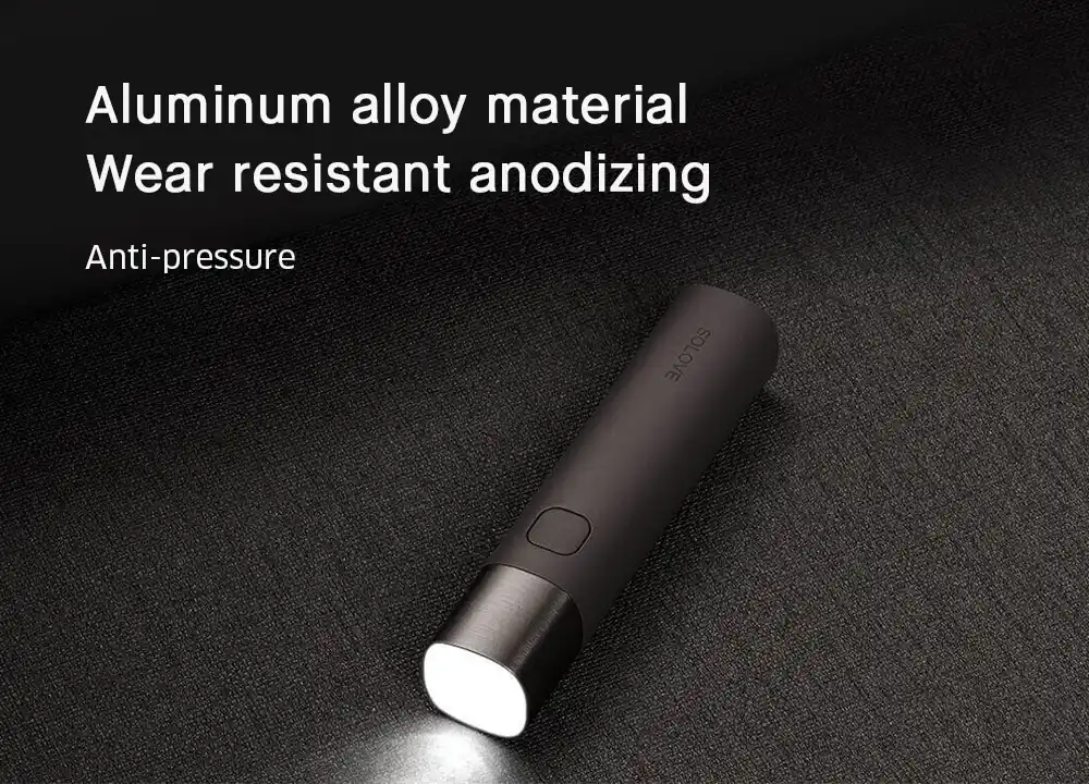Xiaomi SOLOVE X3S portable flashlight and power bank for outdoor use